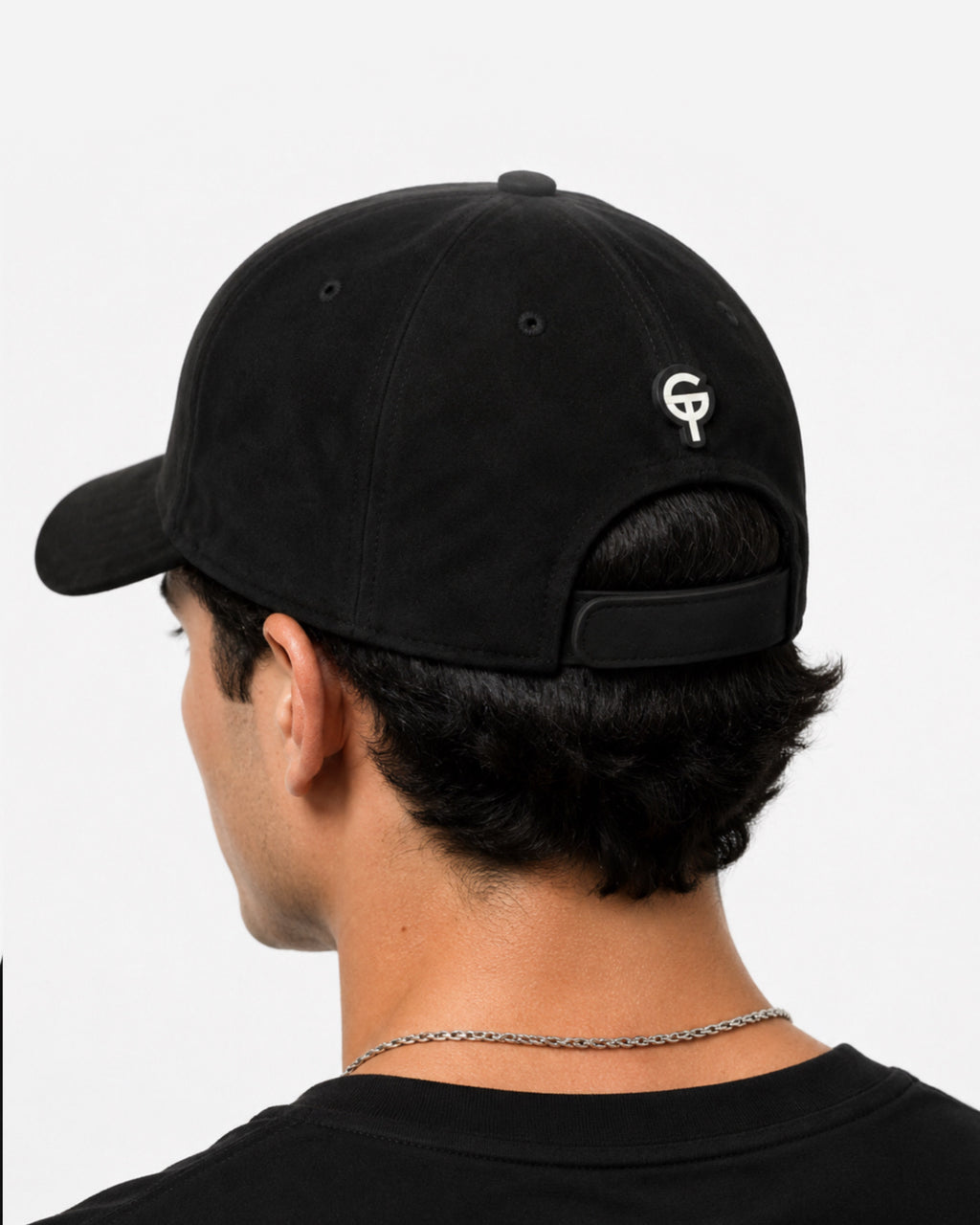 VUTOG NOIR — Suede Cap